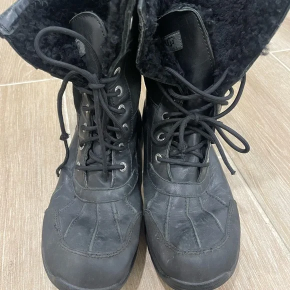 UGG Men's Butte boots in black waterproof leather size 12 - Picture 4 of 16